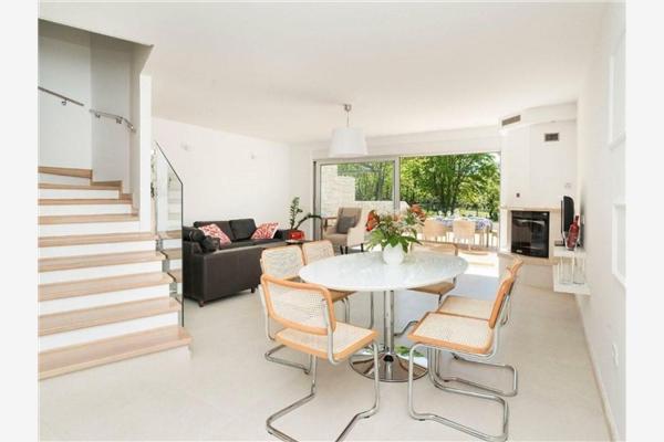 Apartment A2, for 6 persons