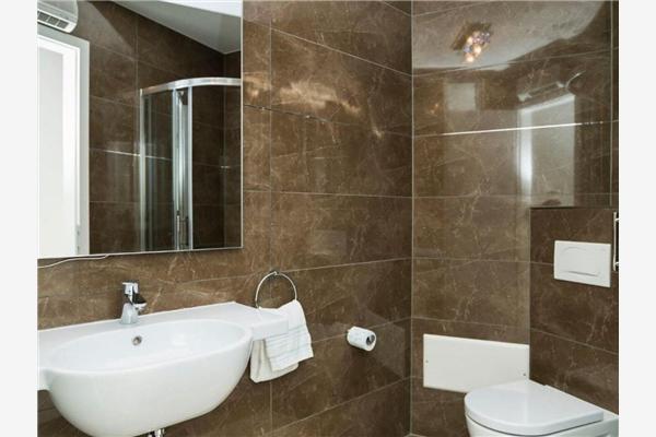 Apartment A2, for 6 persons