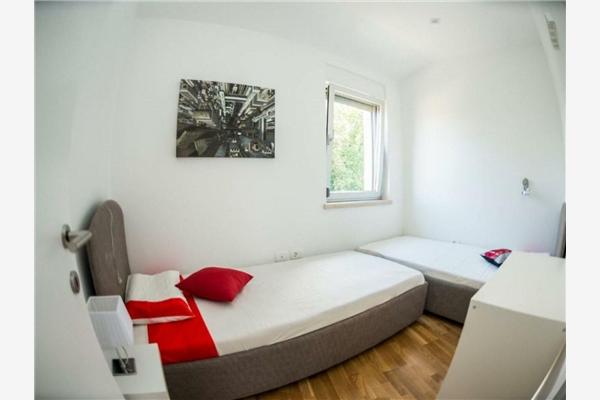 Apartment A2, for 6 persons