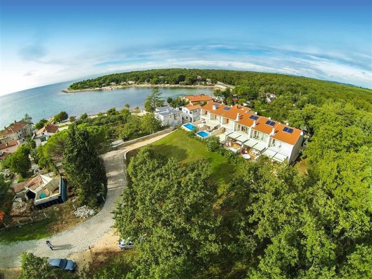 Apartment A2, for 6 persons