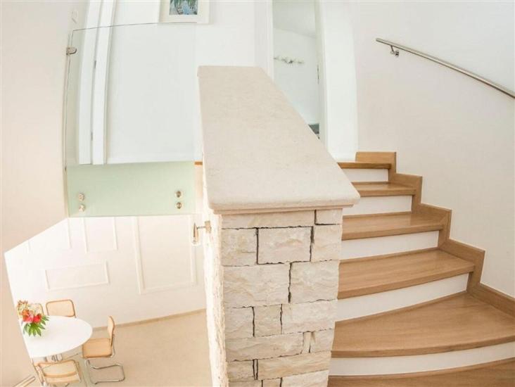 Apartment A2, for 6 persons