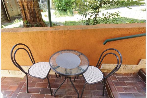 Room S1, for 2 persons