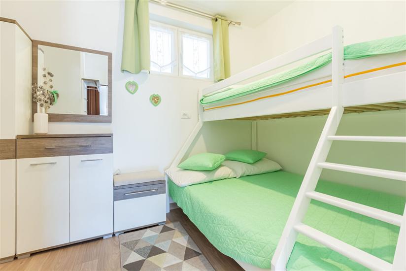 Ferienwohnung A4, für 5 Personen