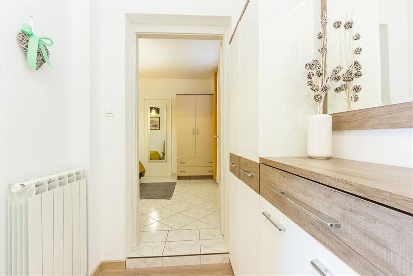 Ferienwohnung A4, für 5 Personen