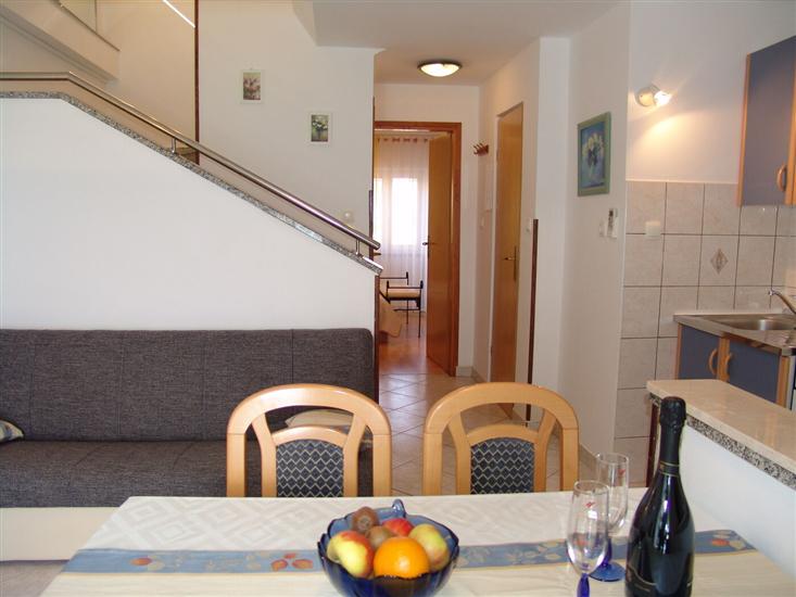 Apartment A3, for 5 persons