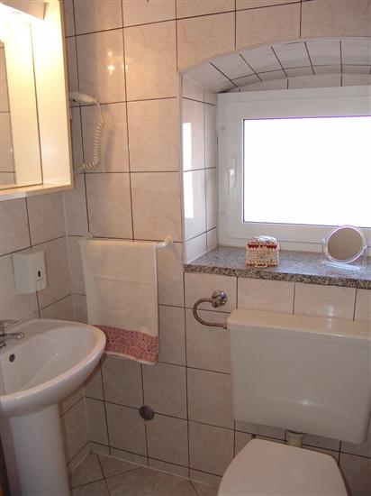 Apartment A3, for 5 persons