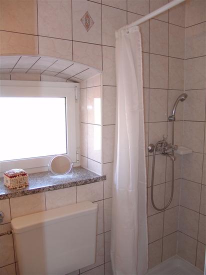 Apartment A3, for 5 persons