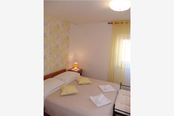 Apartment A3, for 5 persons