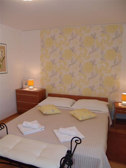 Apartment A3, for 5 persons