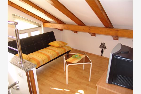 Apartment A3, for 5 persons