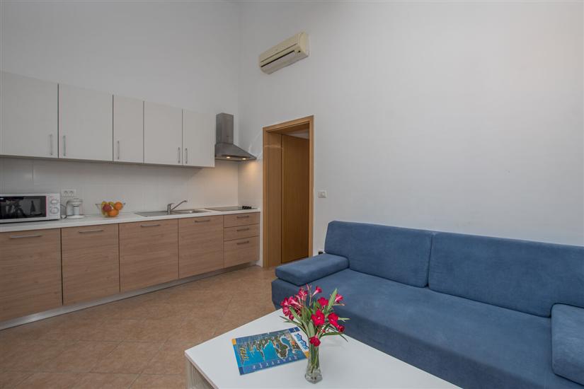 Apartment A1, for 6 persons