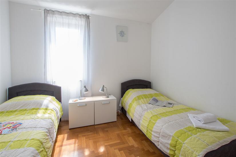 Apartment A1, for 6 persons
