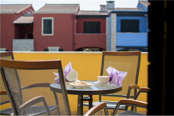 Apartment A2, for 6 persons