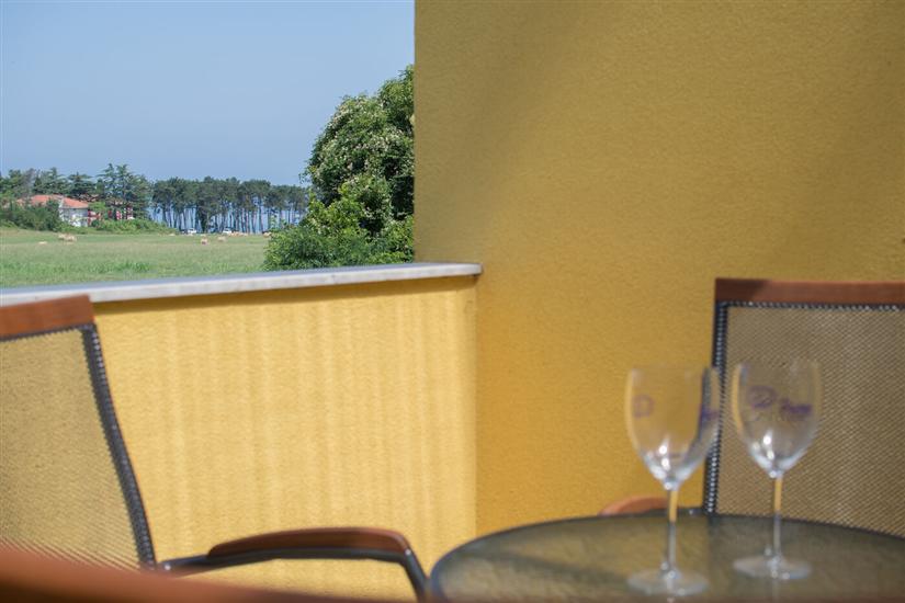 Apartment A2, for 6 persons