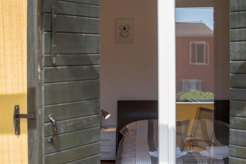 Apartment A2, for 6 persons