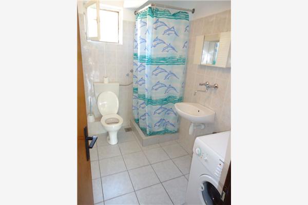 Apartment A1, for 8 persons