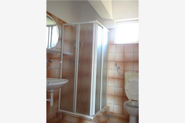 Apartment A1, for 8 persons