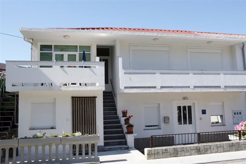 Apartmani Nada i Ivan