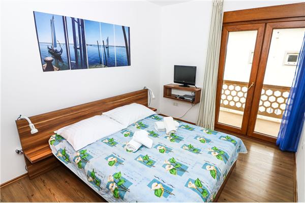 Apartment A2, for 4 persons