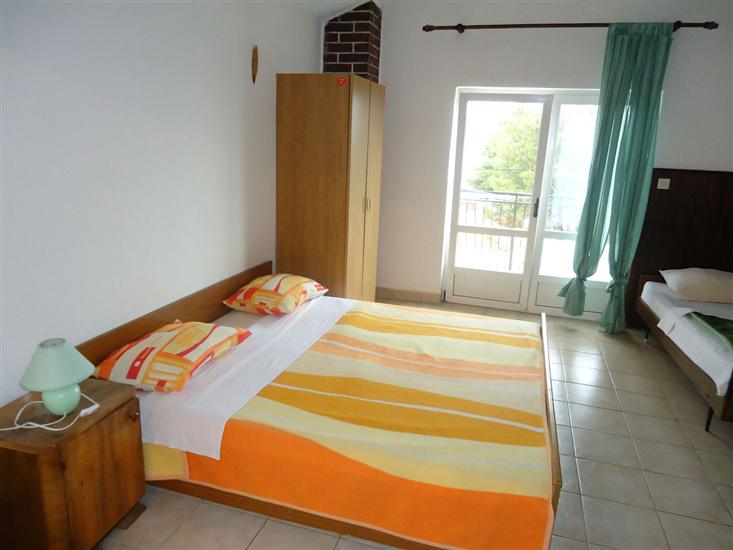 Apartment A2, for 4 persons