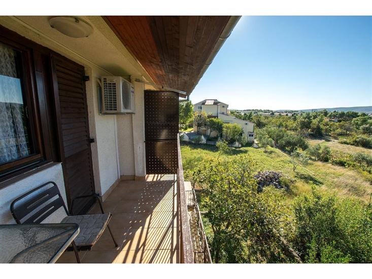 Apartment A2, for 3 persons