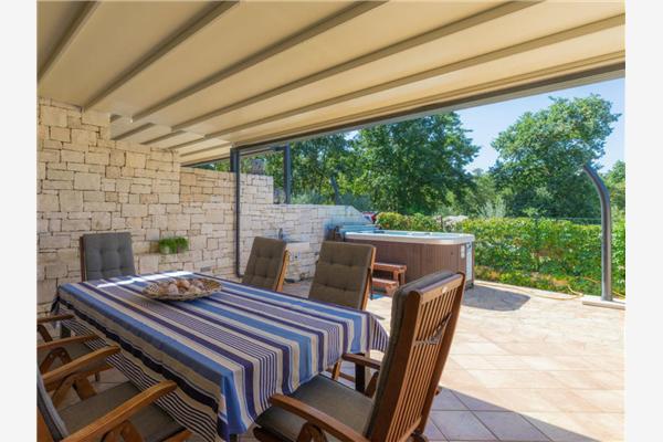 Apartment A1, for 6 persons