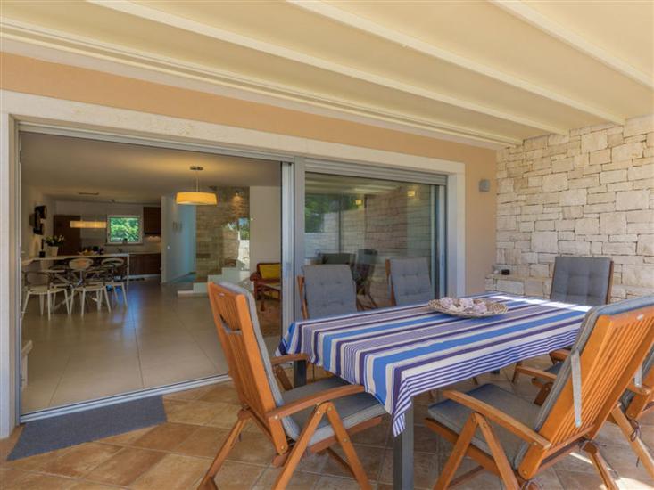 Apartment A1, for 6 persons