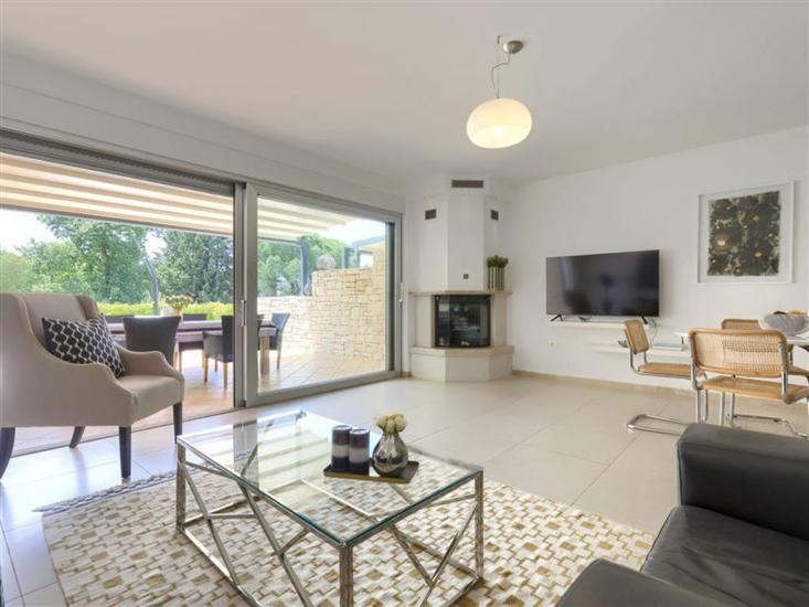 Apartment A2, for 6 persons