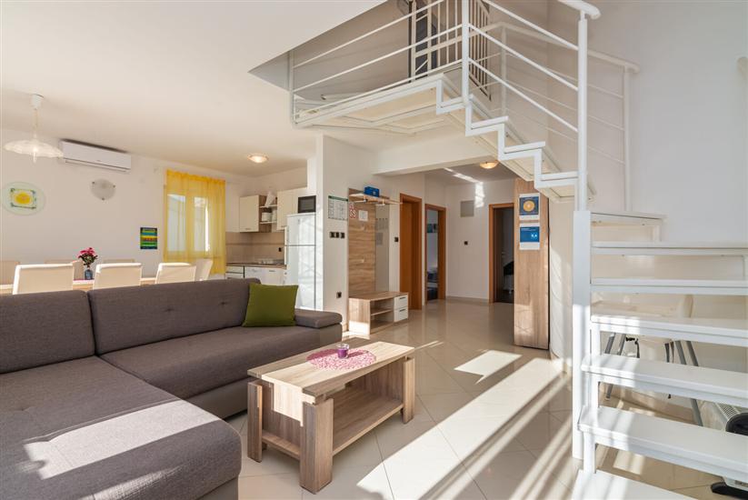 Apartman A1, na 8 osebe