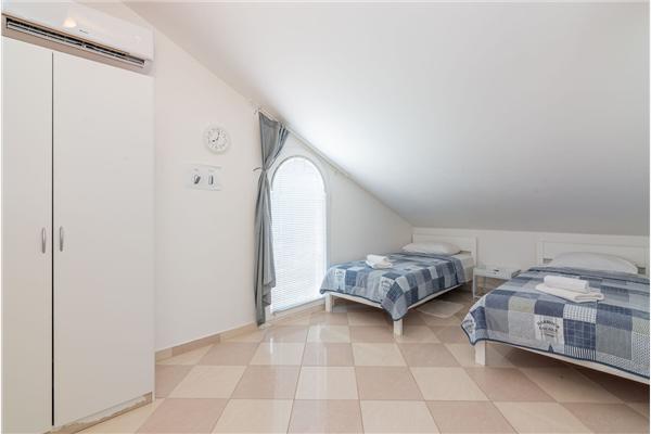 Apartman A1, na 8 osebe