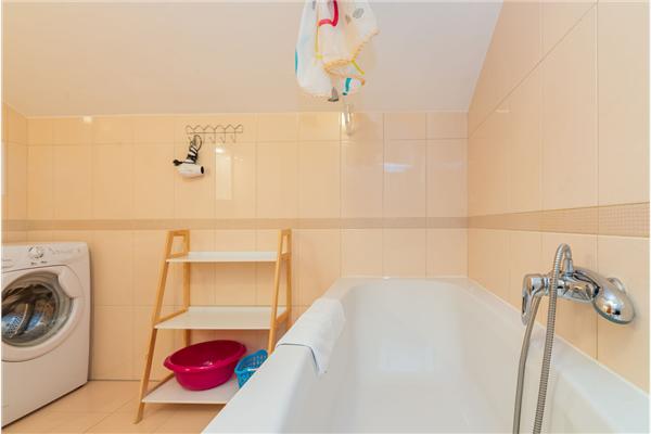 Apartman A2, na 8 osebe