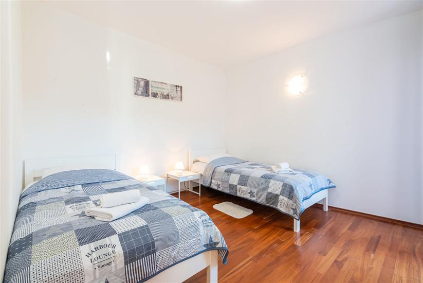 Apartman A2, na 8 osebe