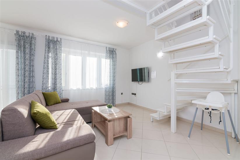 Apartman A2, na 8 osebe