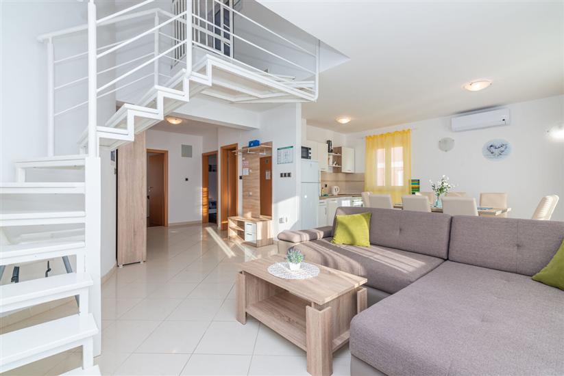 Apartman A2, na 8 osebe