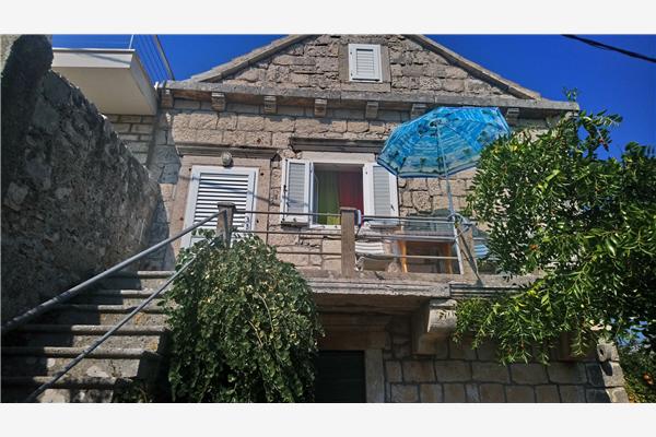 Room S1, for 2 persons