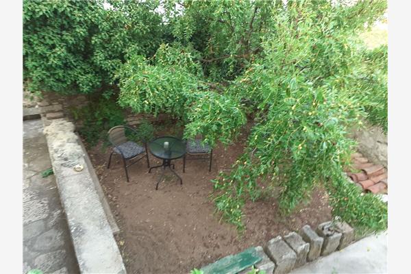 Room S1, for 2 persons