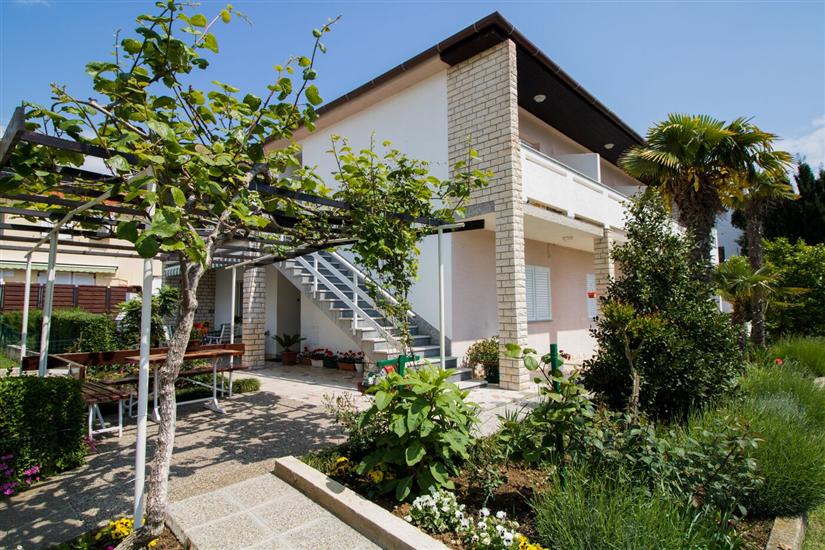 Apartamenty i Pokoje Albina