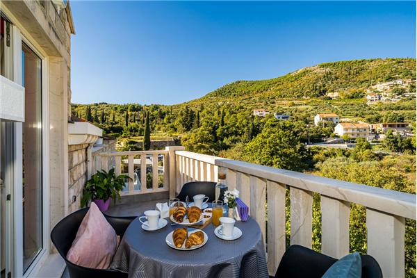 Apartment A1, for 4 persons