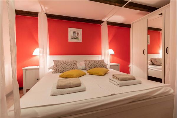 Apartment A2, for 6 persons