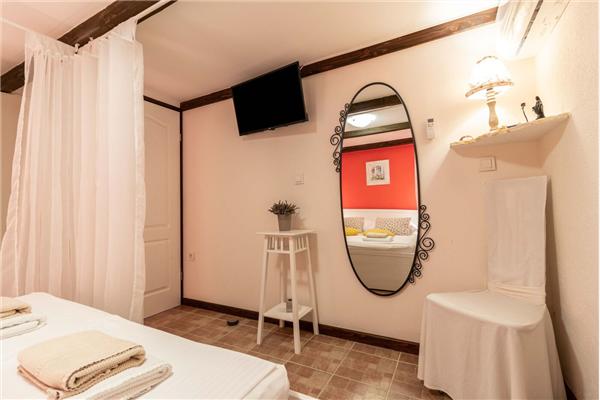 Apartment A2, for 6 persons