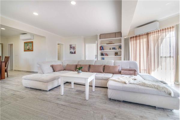 Apartment A4, for 6 persons