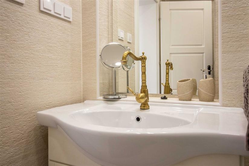 Apartment A4, for 6 persons