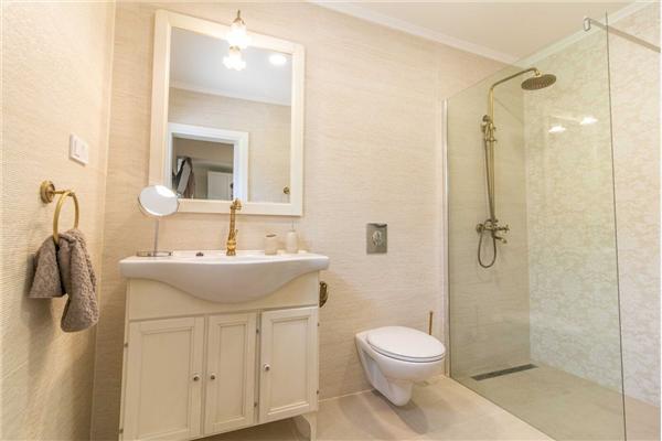 Apartment A4, for 6 persons