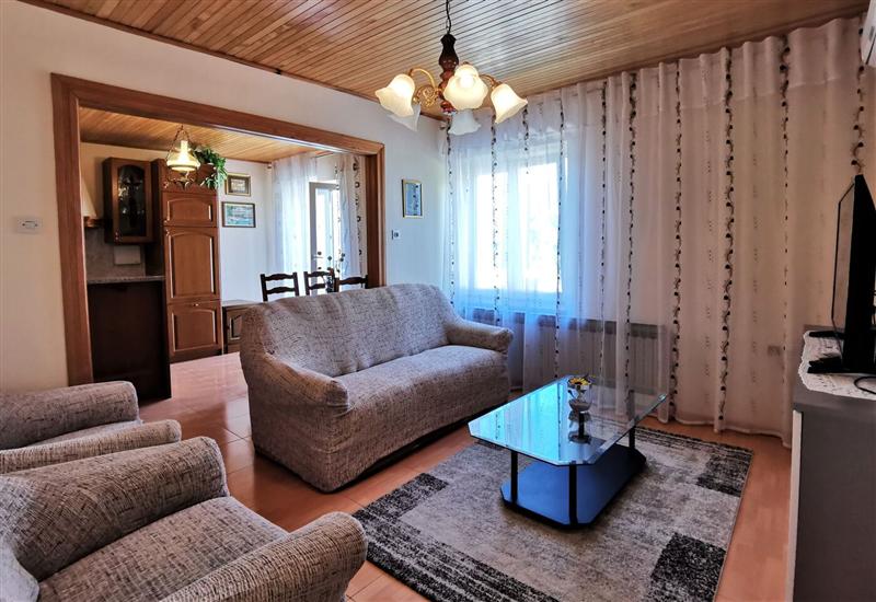 Apartment A3, for 5 persons