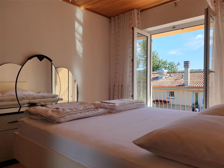 Apartment A3, for 5 persons