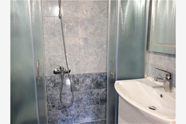 Apartment A3, for 5 persons