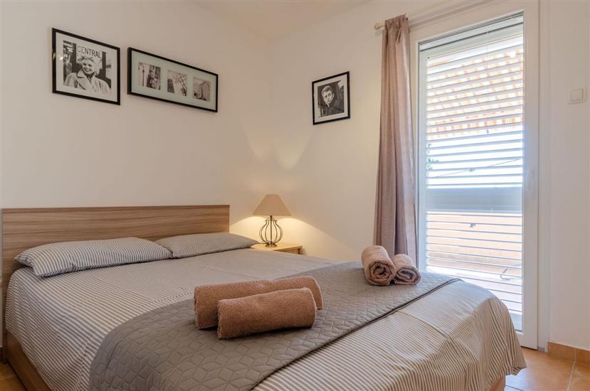 Apartment A1, for 2 persons