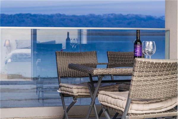 Apartment A1, for 6 persons