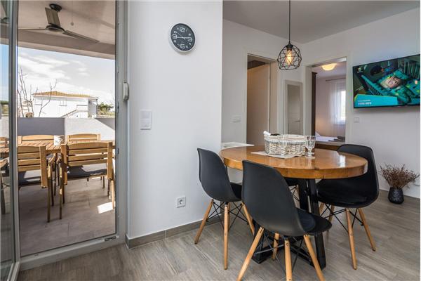 Apartment A2, for 6 persons