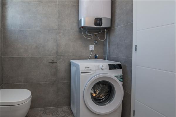 Apartment A2, for 6 persons